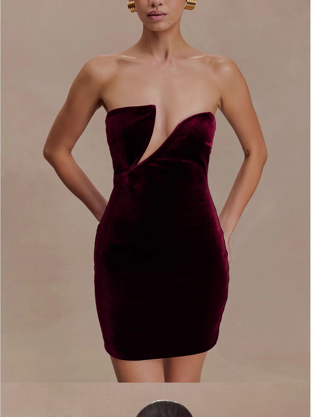 Meshki Strapless Velvet Mini Dress in Burgundy